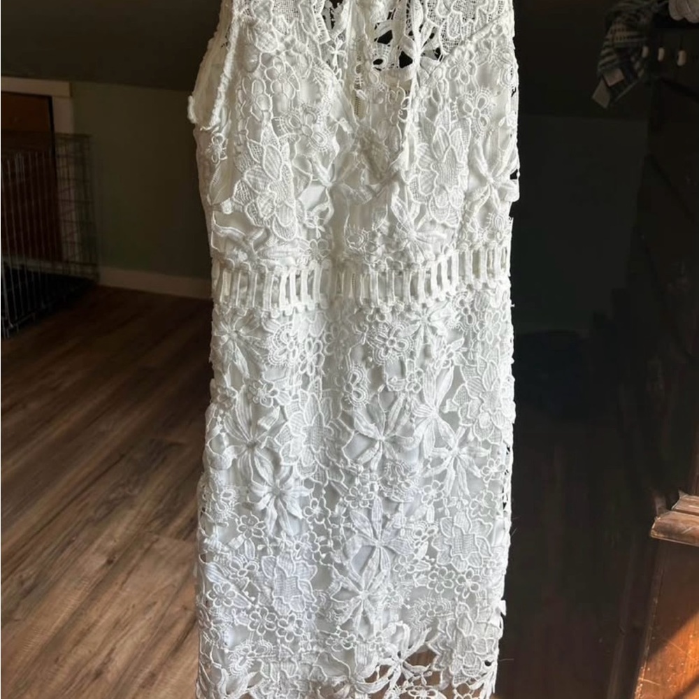 Elegant White Lace Dress